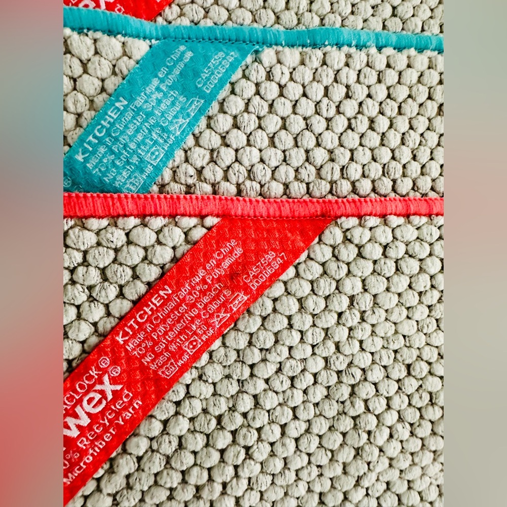 Norwex Kitchen Baclock cloths 4 limited edition - Picture 3 of 4